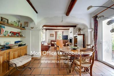 Maison - 128 m² - 5 pièces