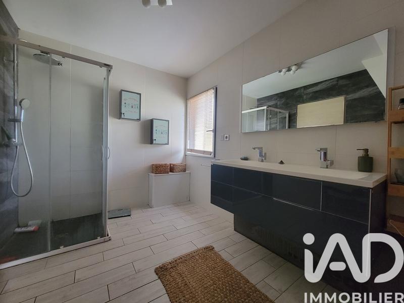 Maison - 155 m² - 6 pièces