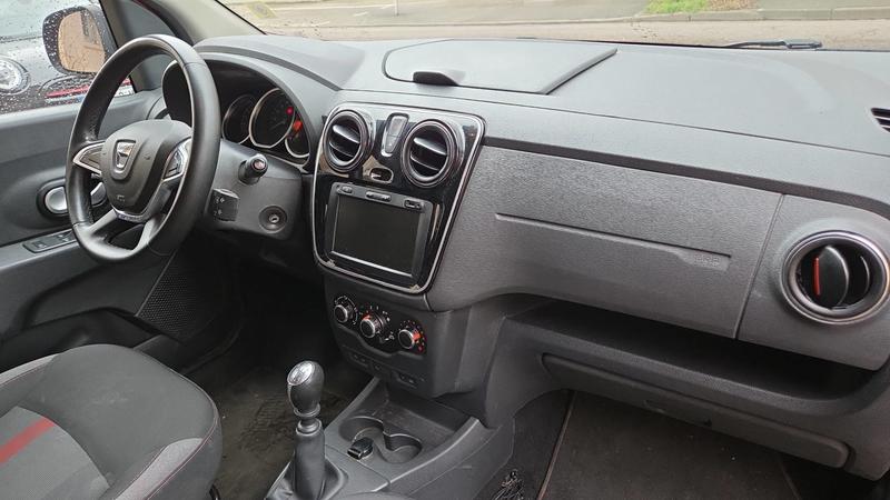 Dacia Lodgy 1.3 TCe 130 Stepway Techroad 7pl