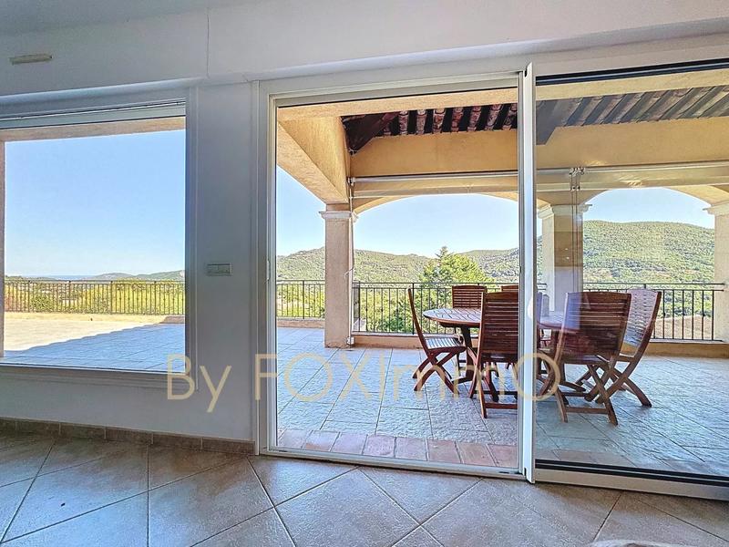 Villa - 208 m² - 7 pièces