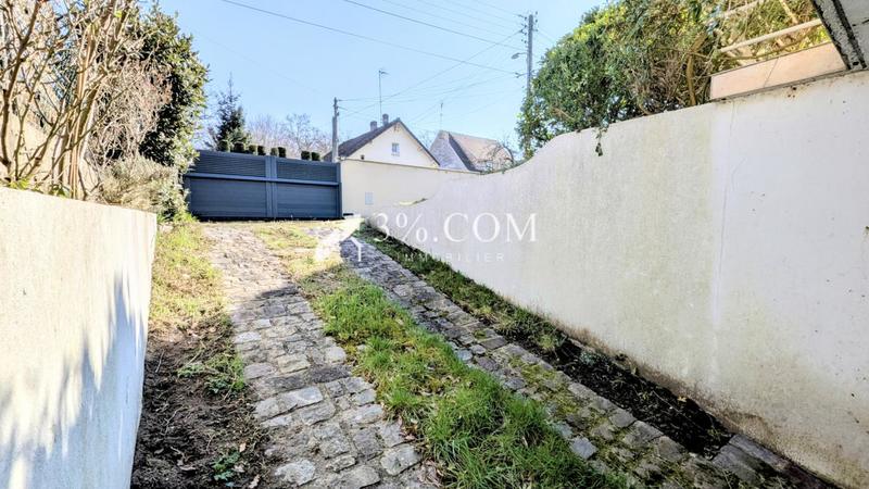 Maison - 95 m² - 4 pièces