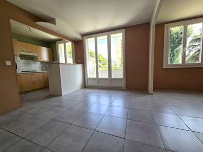 Appartement - 49 m² - 3 pièces