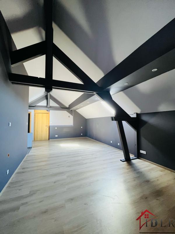 Maison - 240 m² - 7 pièces