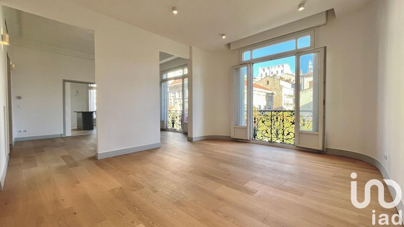 Appartement - 111 m² - 5 pièces