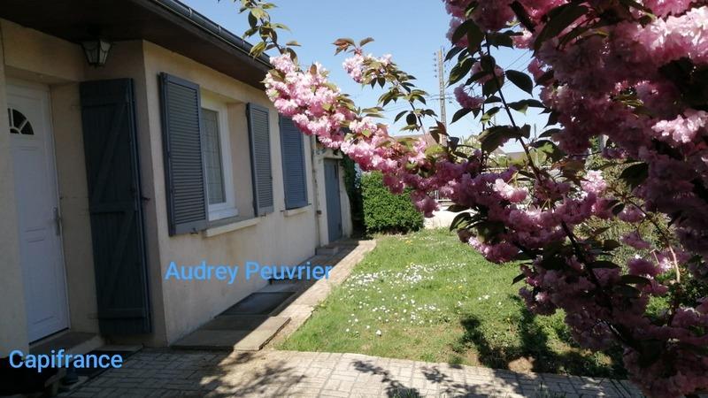 Maison - 95 m² - 5 pièces