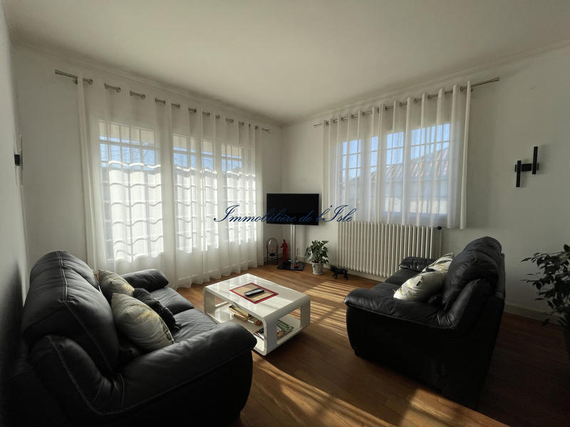 Maison - 140 m² - 8 pièces