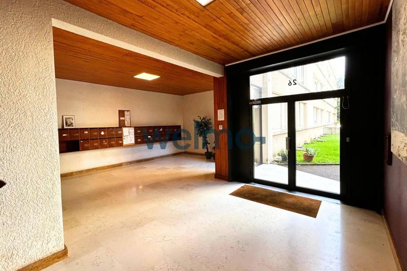 Appartement - 85 m² - 3 pièces