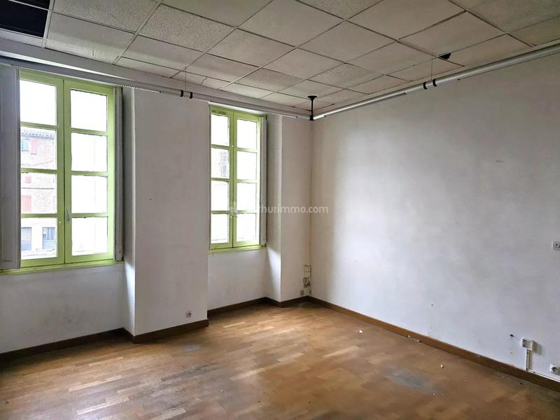 Maison - 300 m² - 10 pièces