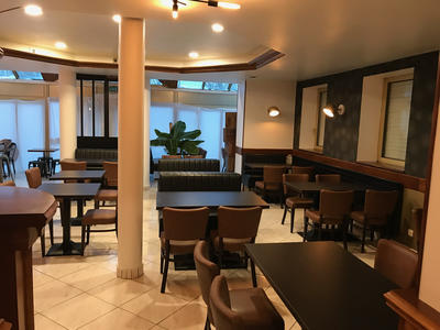 Local commercial - 1 000 m²