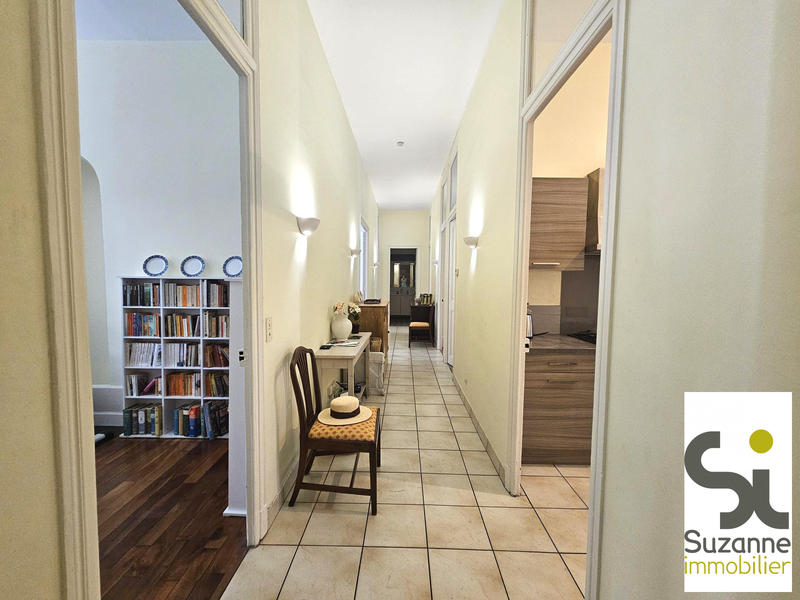 Appartement - 133 m² - 5 pièces