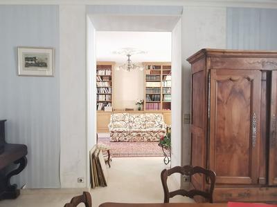 Maison de maîtres - 200 m² - 8 pièces