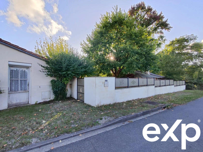 Maison - 248 m² - 6 pièces