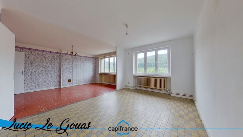 Maison - 218 m² - 11 pièces