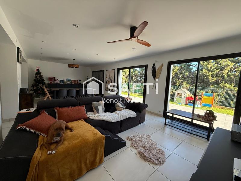 Maison - 180 m² - 6 pièces