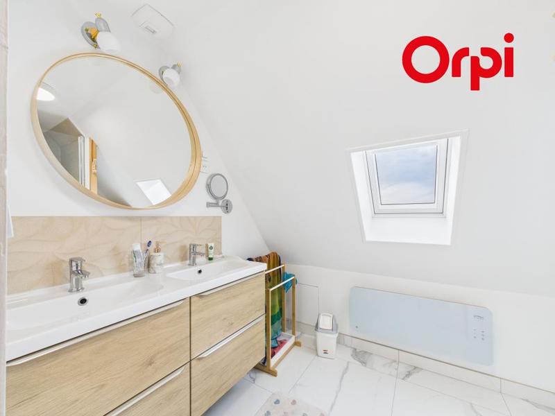 Maison - 125 m² - 5 pièces