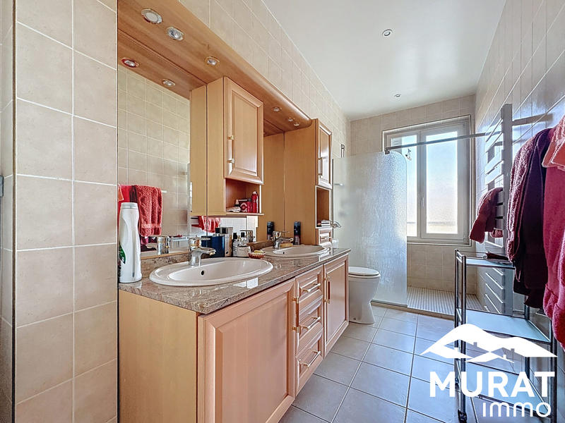 Appartement - 130 m² - 5 pièces