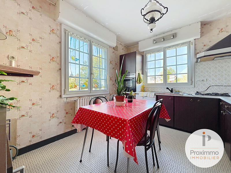 Maison - 110 m² - 4 pièces