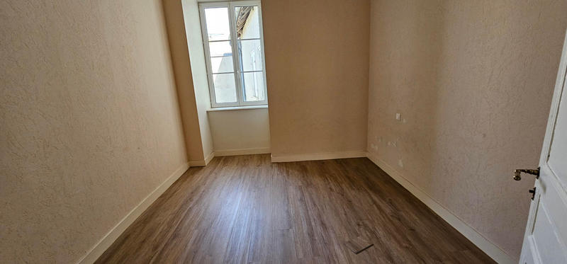 Maison - 190 m² - 9 pièces