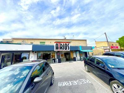 Bureau - 99 m² - 6 pièces