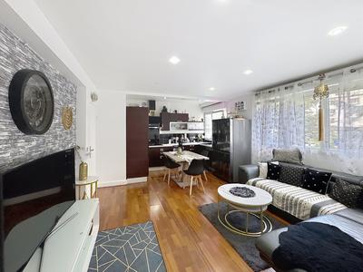 Appartement - 69 m² - 4 pièces