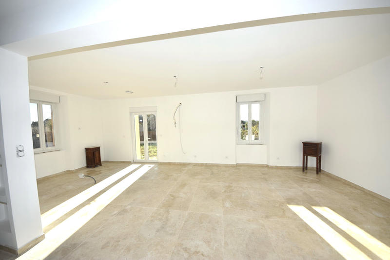 Maison - 193 m² - 6 pièces