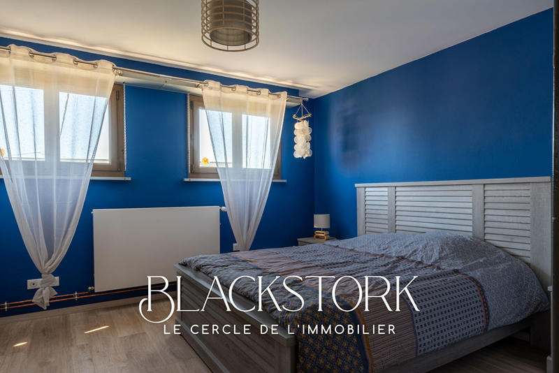 Maison - 180 m² - 6 pièces