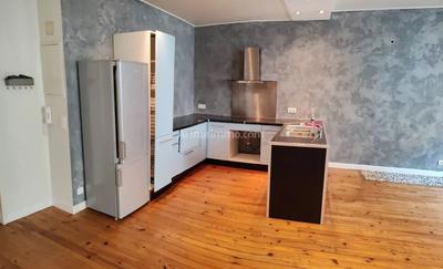 Appartement - 85 m² - 3 pièces