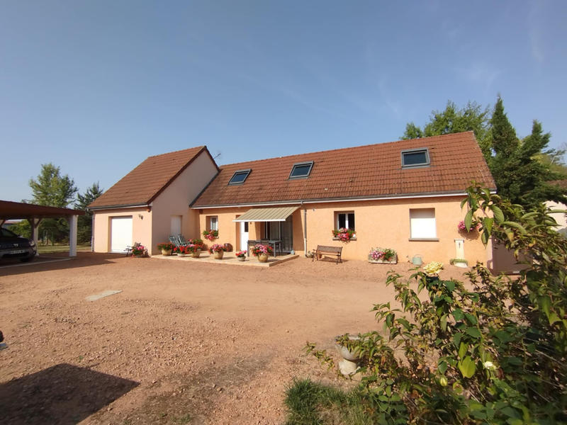 Maison - 166 m² - 5 pièces