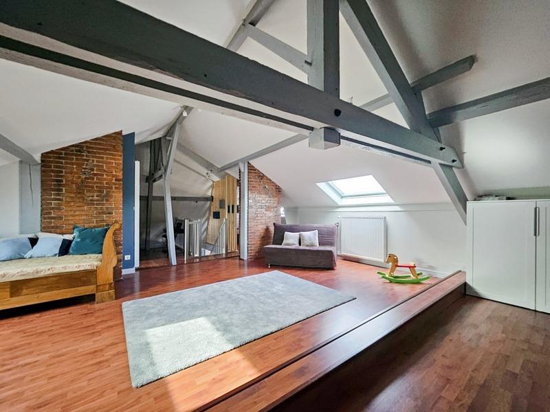 Appartement - 194 m² - 8 pièces