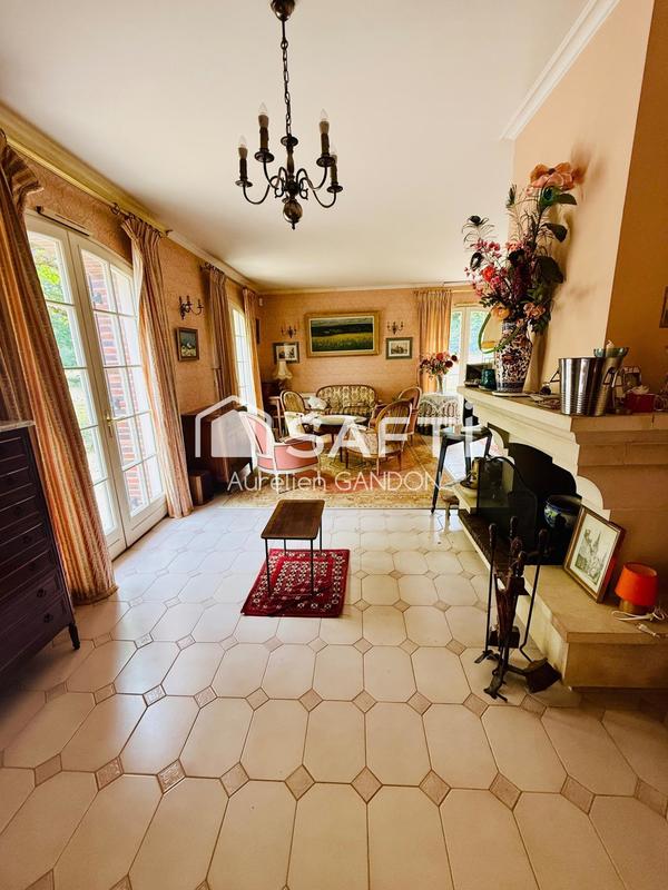 Maison - 151 m² - 5 pièces