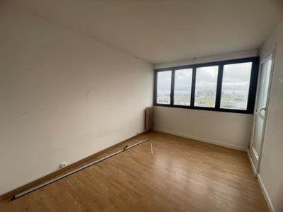 Appartement - 100 m² - 5 pièces