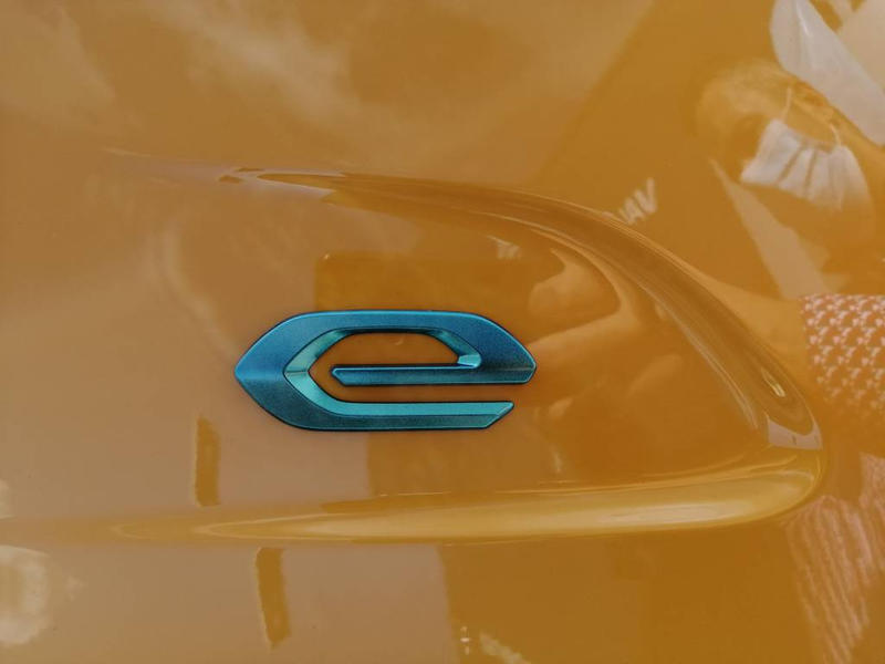 Peugeot 208 e-208 II Electrique Active Business