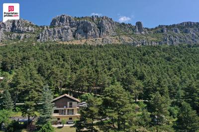 Villa - 142 m² - 6 pièces