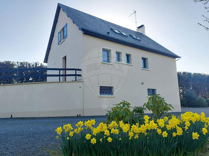 Maison - 112 m² - 5 pièces