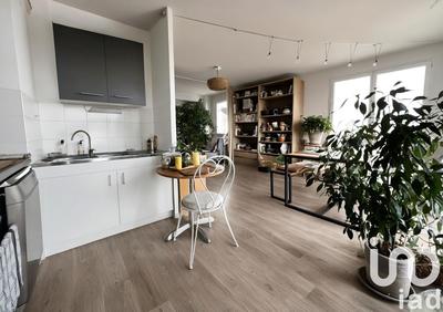 Appartement - 65 m² - 3 pièces