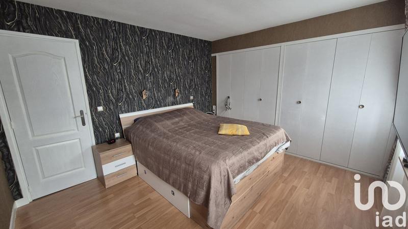 Maison - 214 m² - 11 pièces