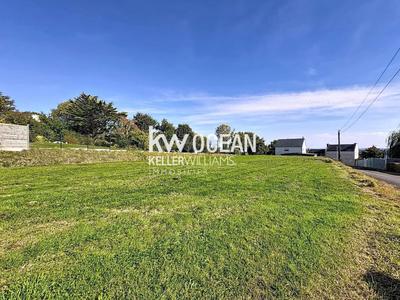 Terrain constructible - 1 012 m²