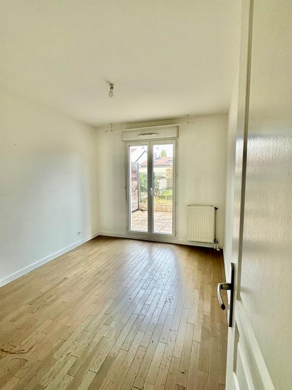 Appartement - 86 m² - 4 pièces