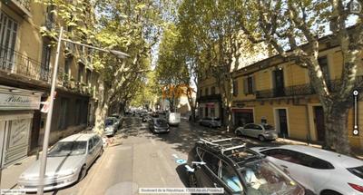 Studio - 100 m² - 7 pièces