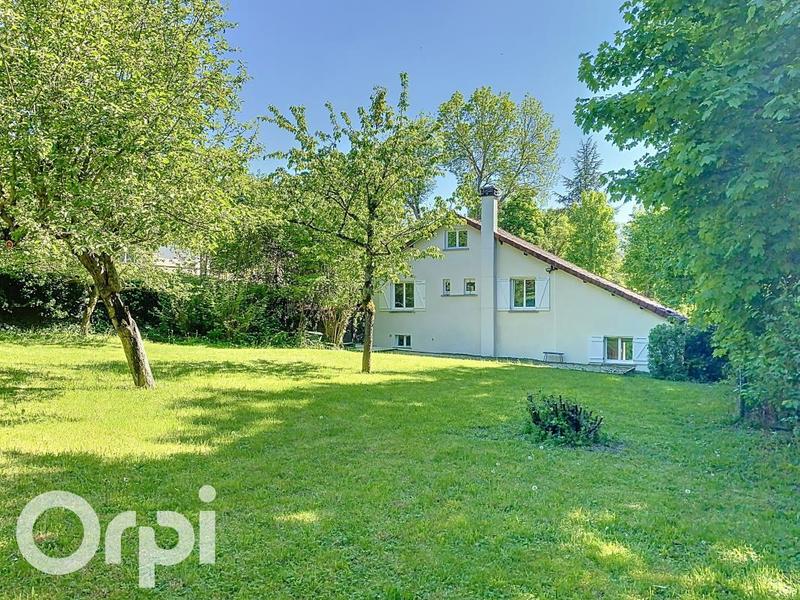 Maison - 123 m² - 5 pièces