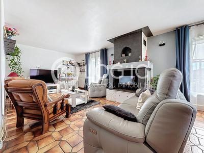 Maison - 120 m² - 6 pièces