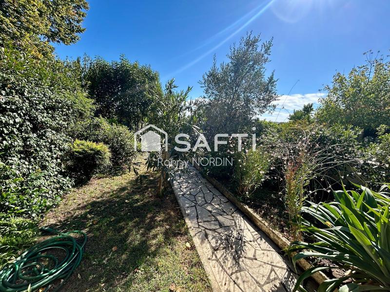 Maison - 98 m² - 4 pièces