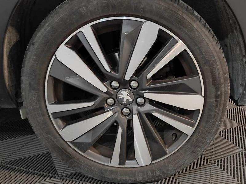 Peugeot 5008 130cv 1.5 Bluehdi 7 Places / Toit Ouvrant Carplay