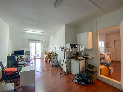Bureau - 75 m²