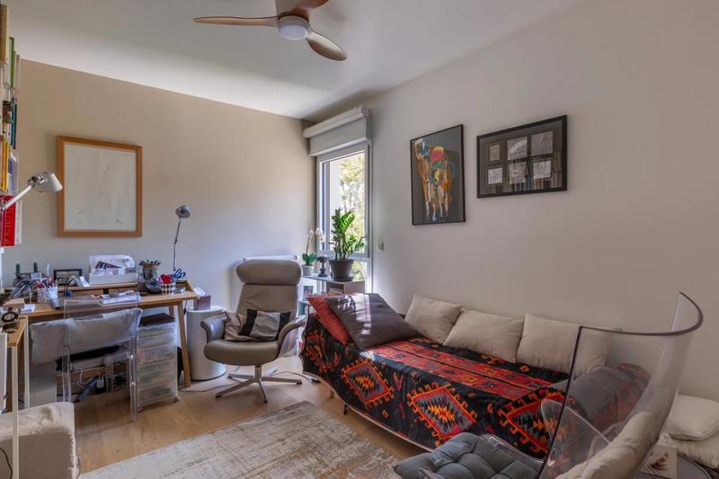 Appartement - 82 m² - 3 pièces