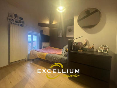 Appartement - 100 m² - 4 pièces