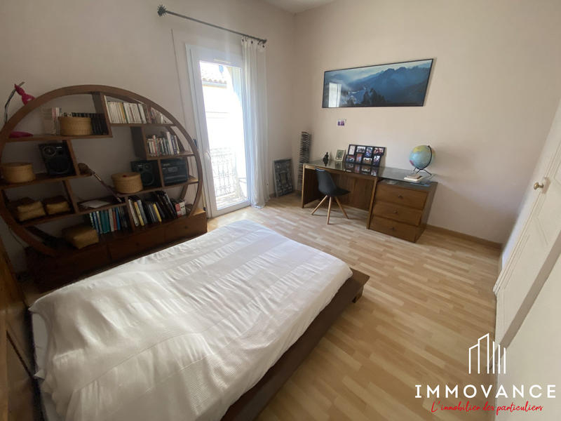 Maison - 244 m² - 7 pièces