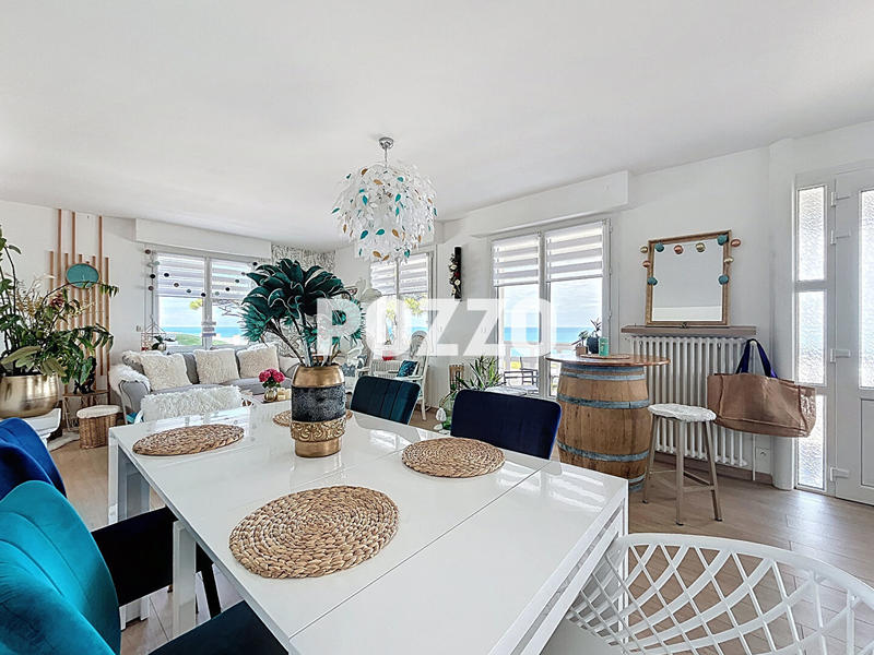 Maison - 155 m² - 9 pièces