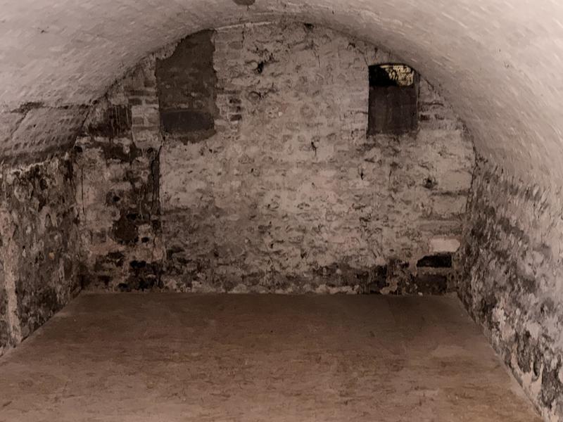 Bureau - 81 m² - 2 pièces