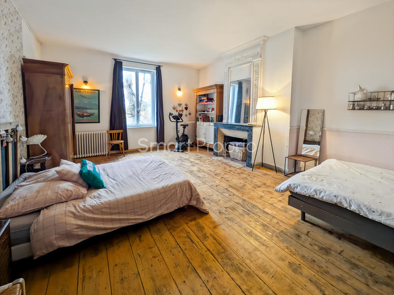 Maison de village - 210 m² - 5 pièces